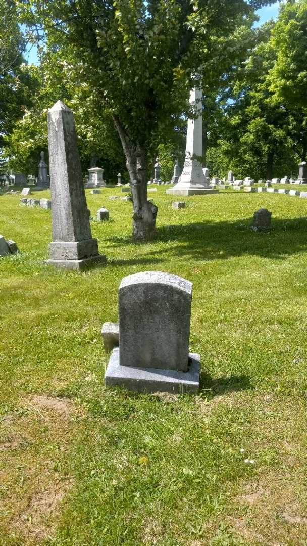 Nicholas Theobald's grave. Photo 2